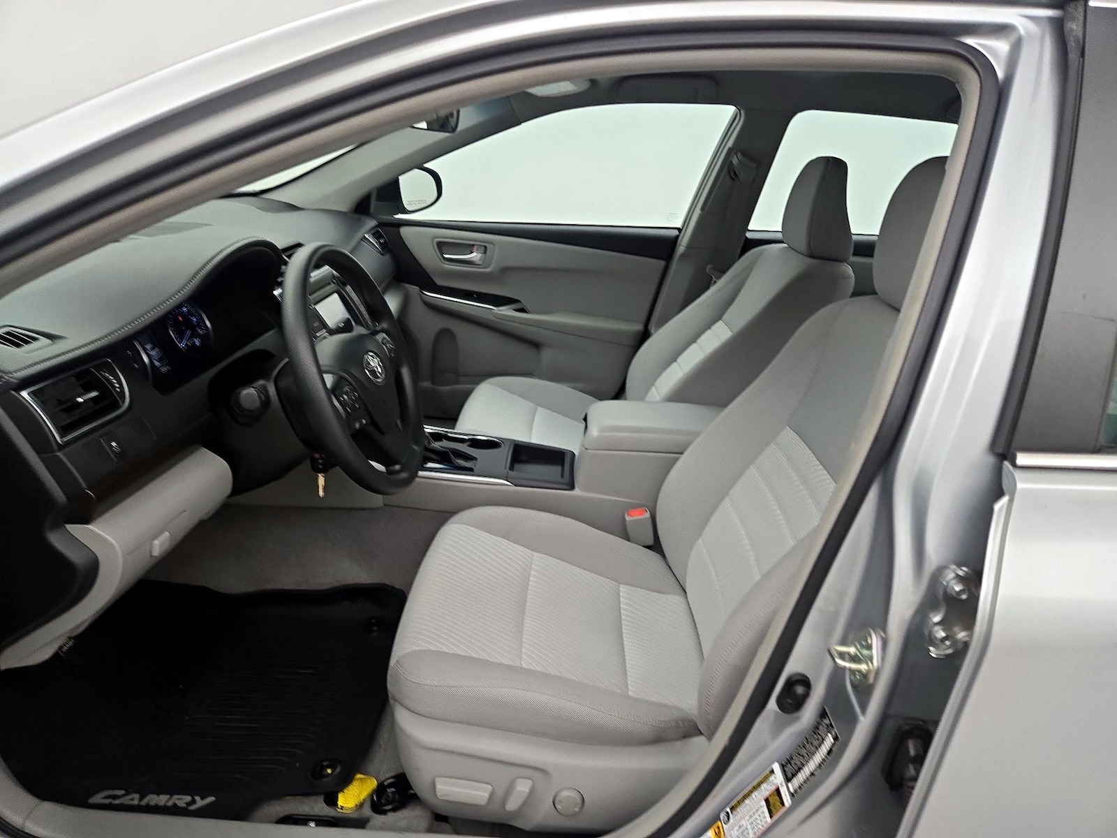 Power Seat(s) & Side Airbags