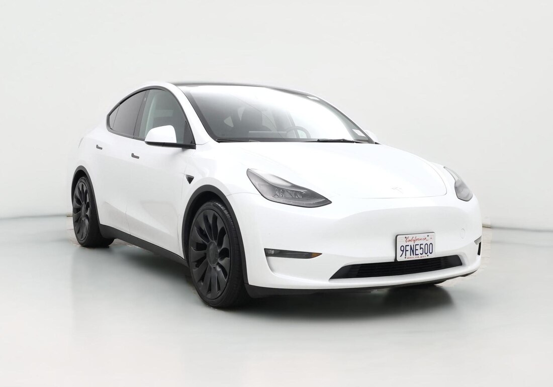 2023 Tesla Model Y Performance in White — CarMax photo