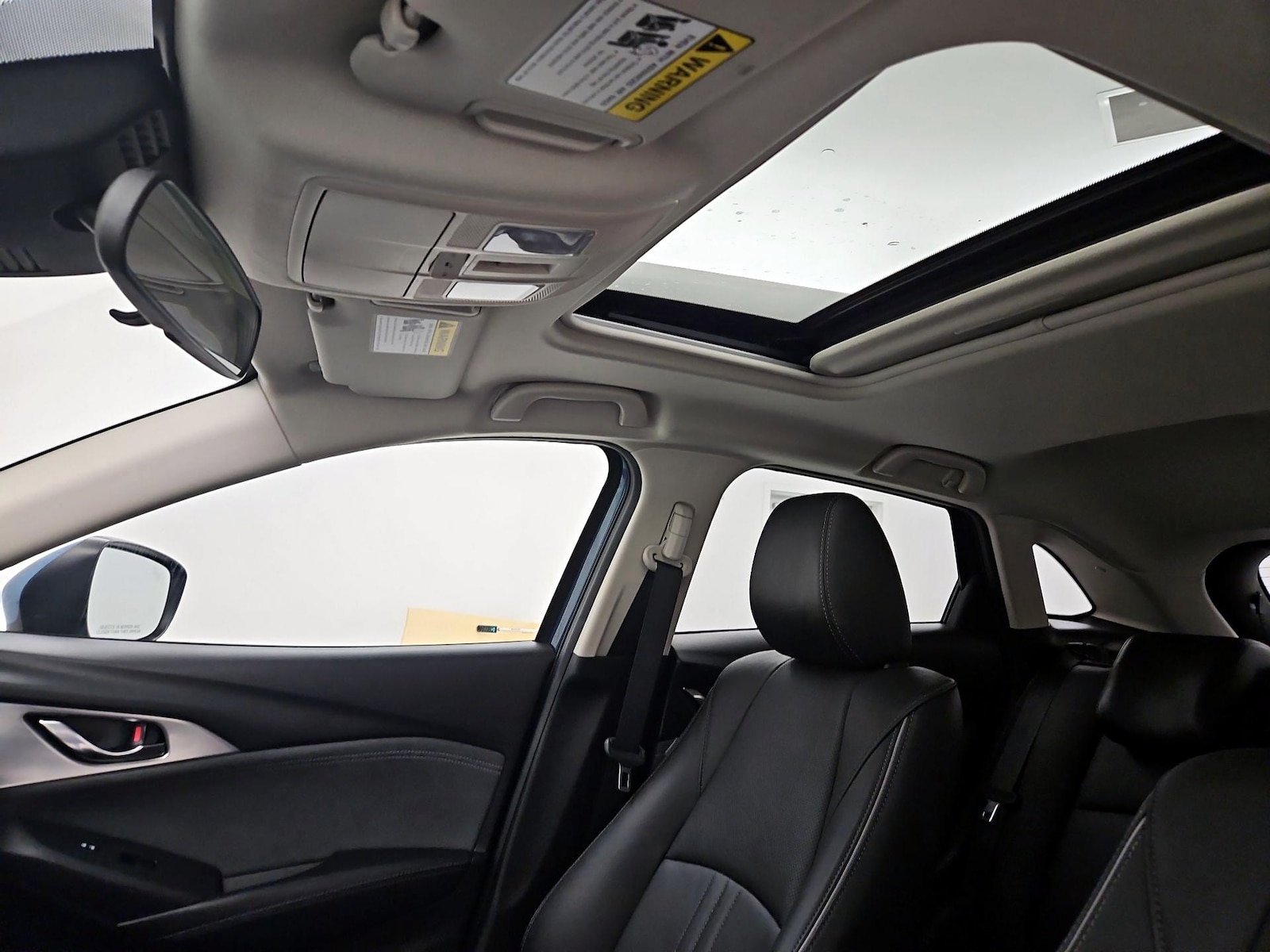 Sunroof(s) & Overhead Airbags