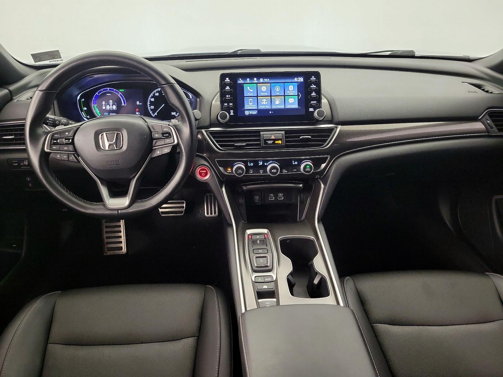 Apple CarPlay® & Android Auto™