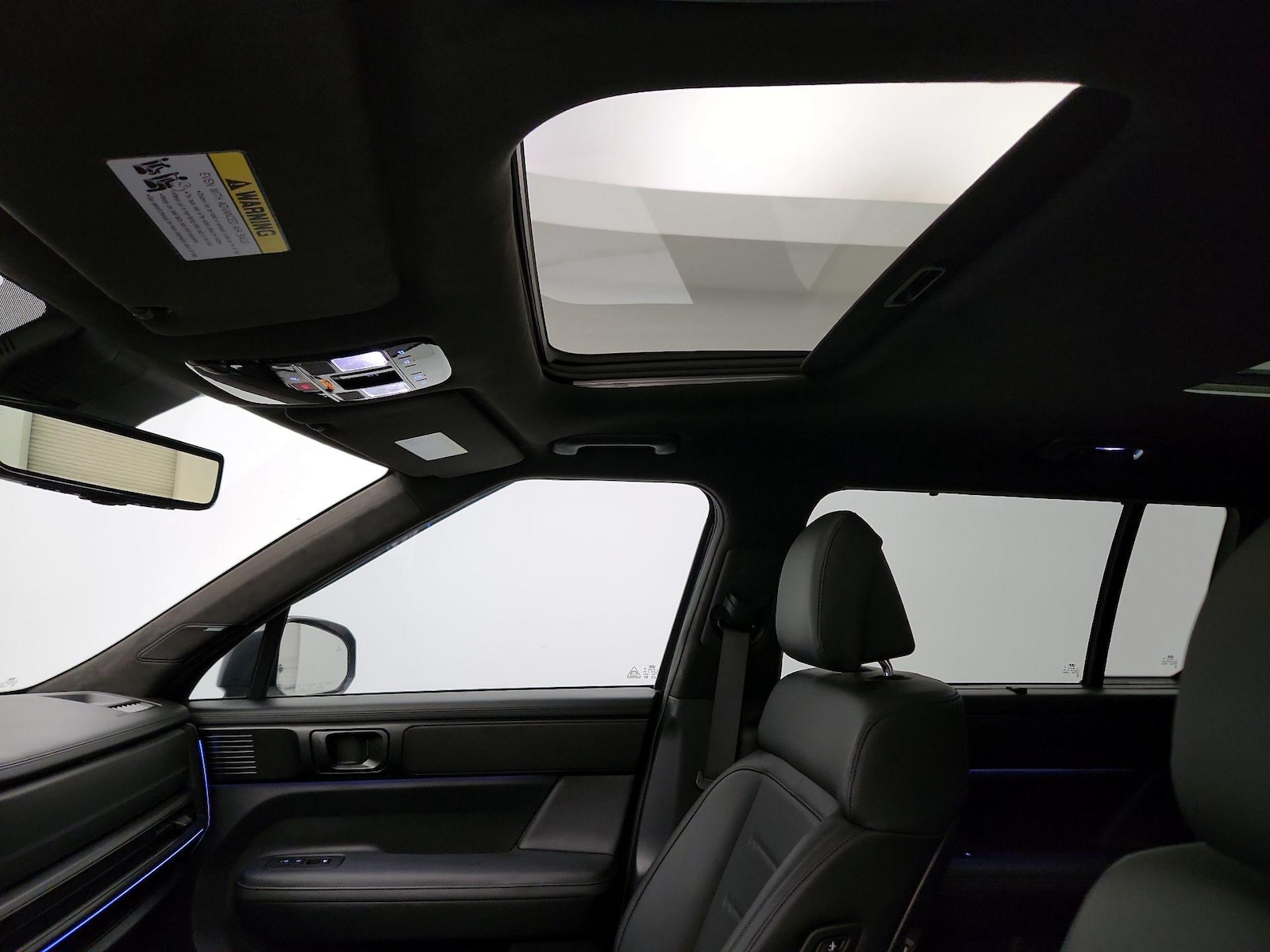 Sunroof(s) & Skylight(s)