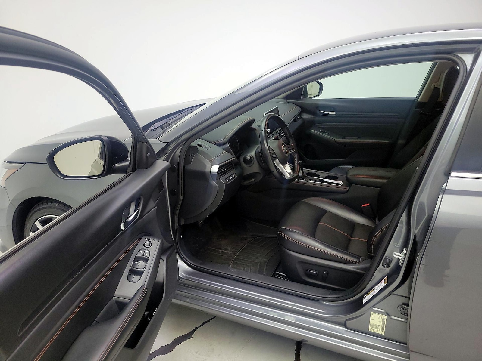 Power Seat(s) & Side Airbags