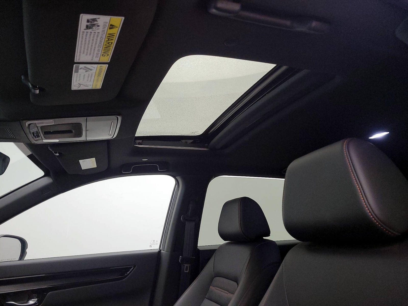 Sunroof(s) & Overhead Airbags