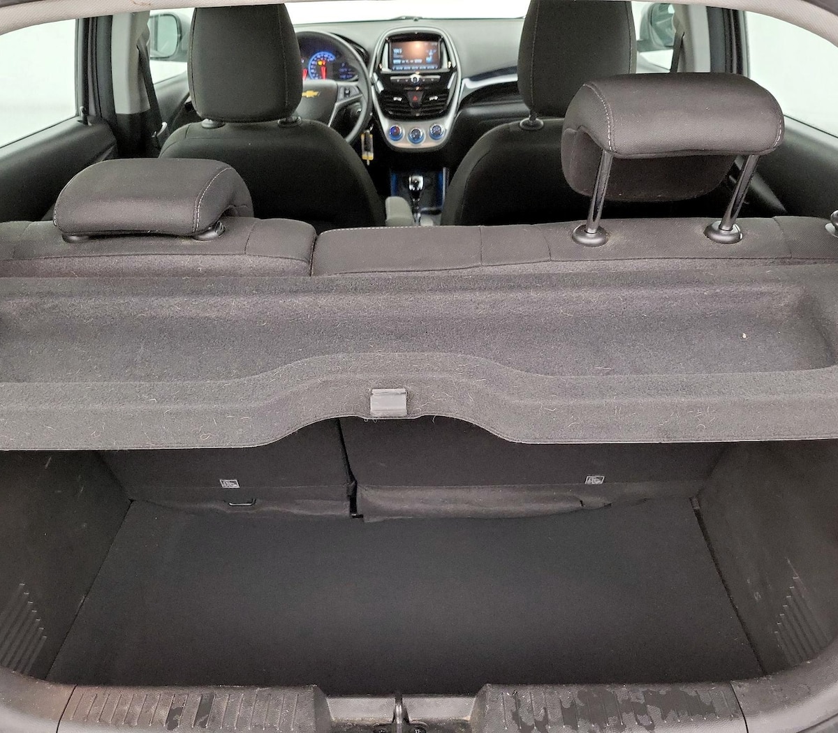 Trunk/Cargo (Seats Up)