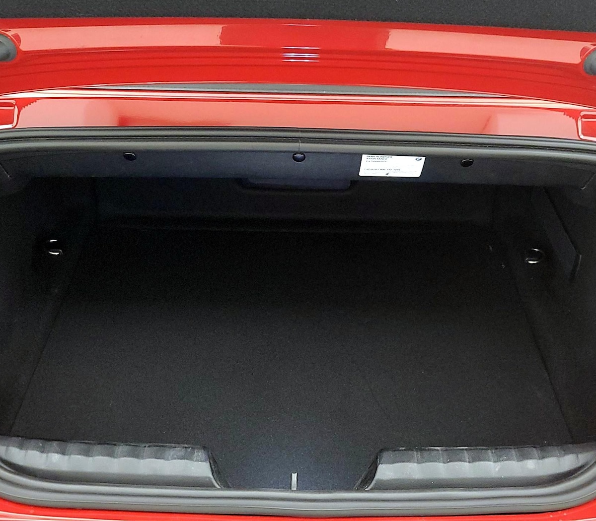 Trunk/Cargo (Seats Up)