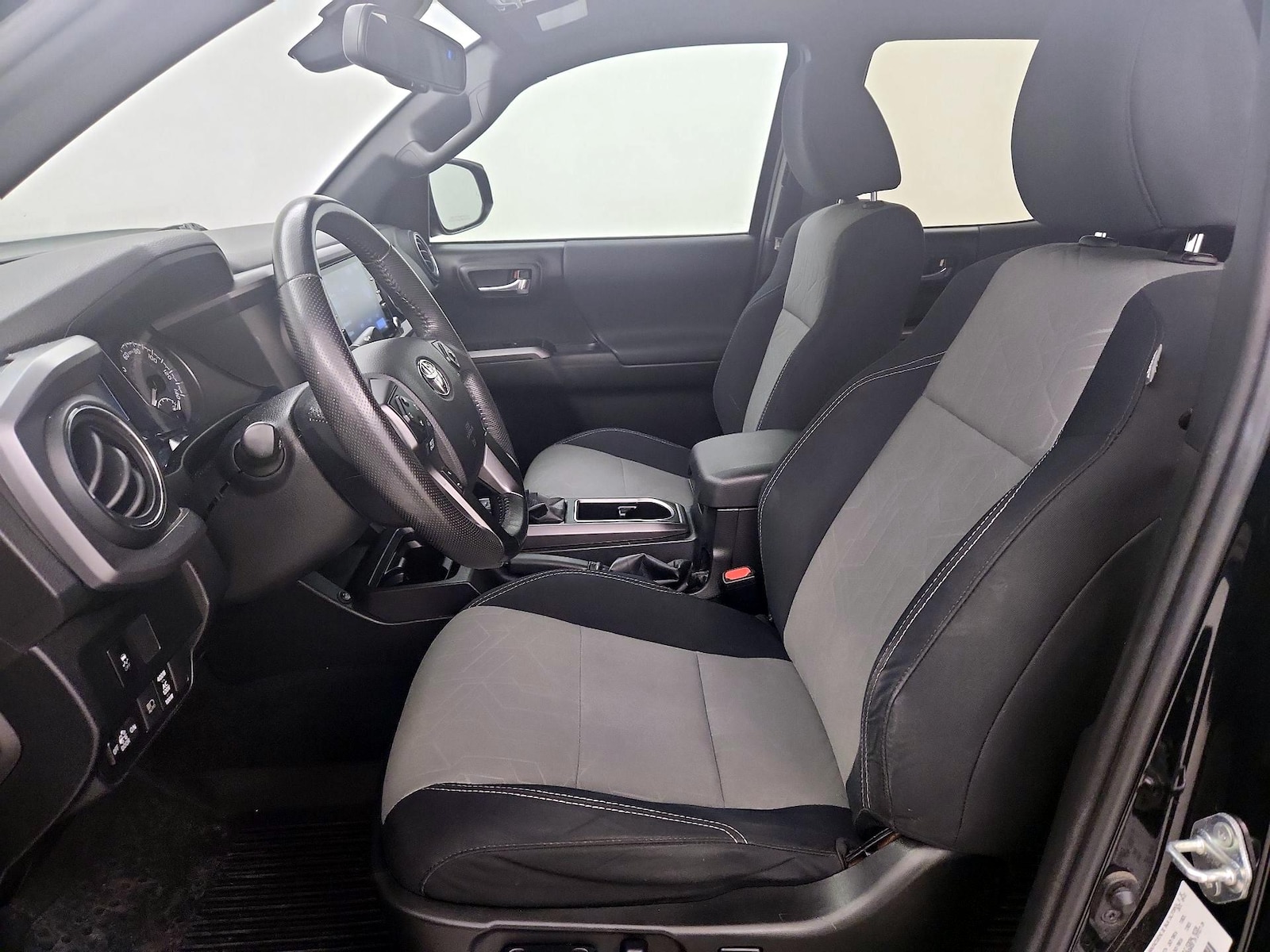 Power Seat(s) & Side Airbags