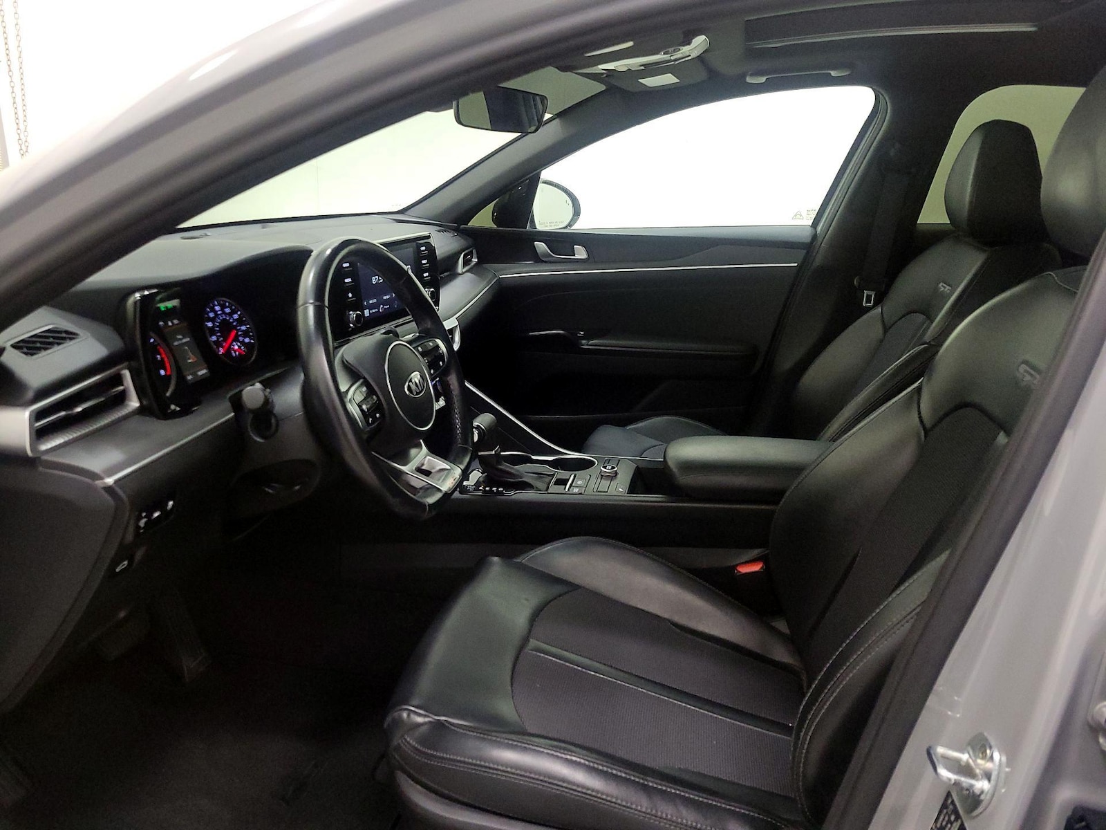 Power Seat(s) & Side Airbags