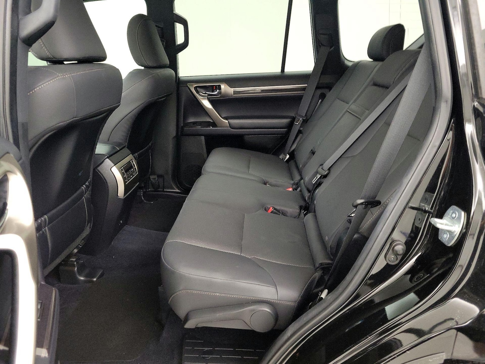 Rear Air Conditioning