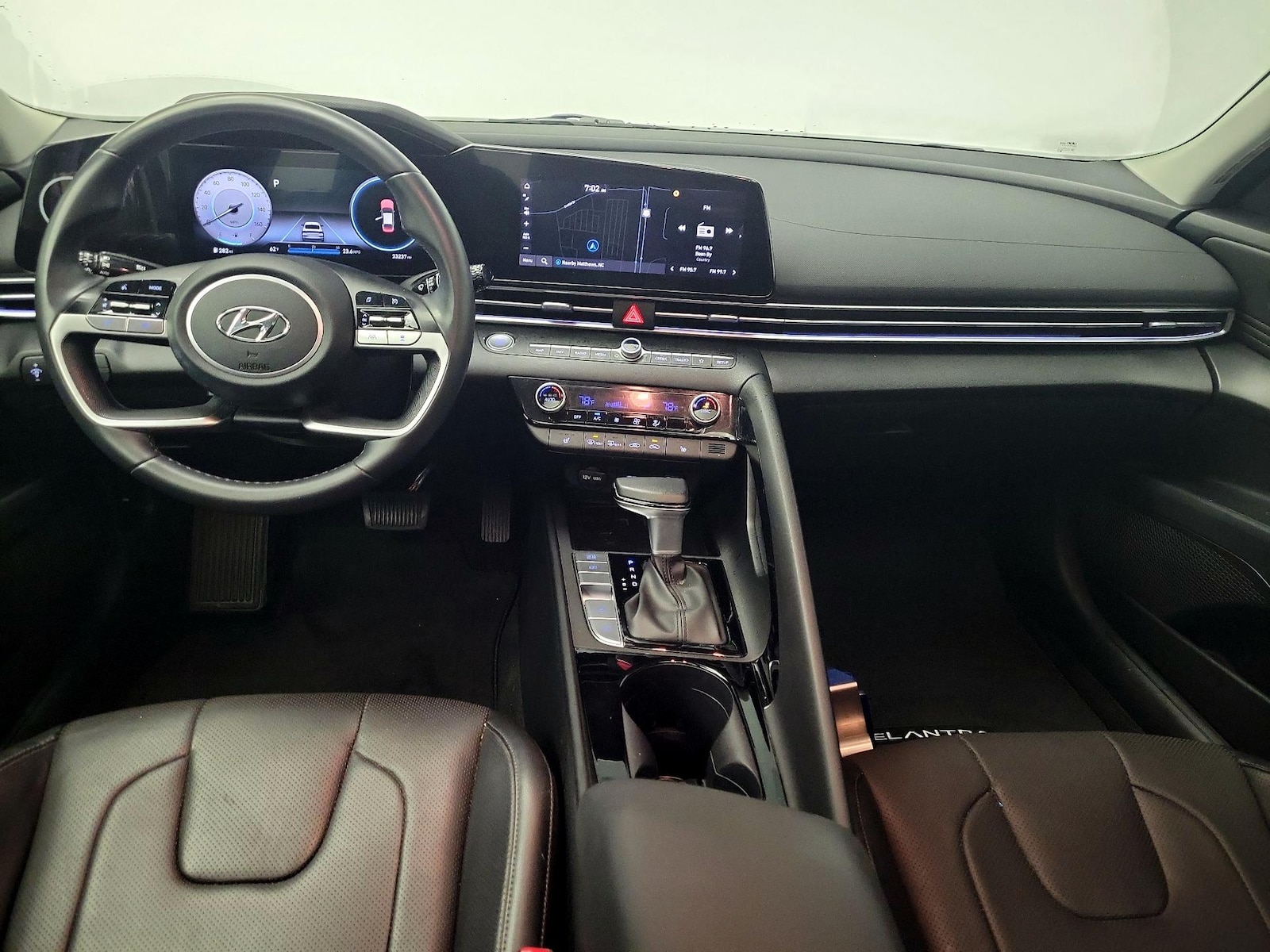 Apple CarPlay® & Android Auto™