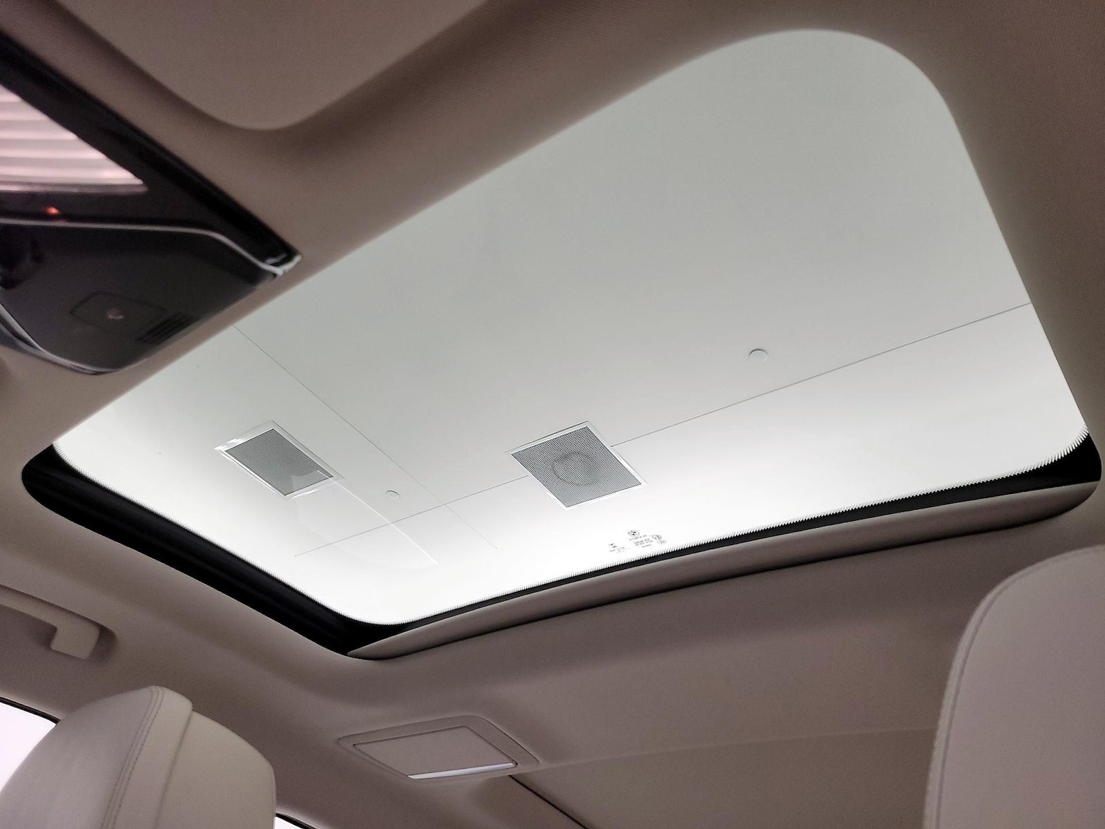 Skylight(s) & Overhead Airbags