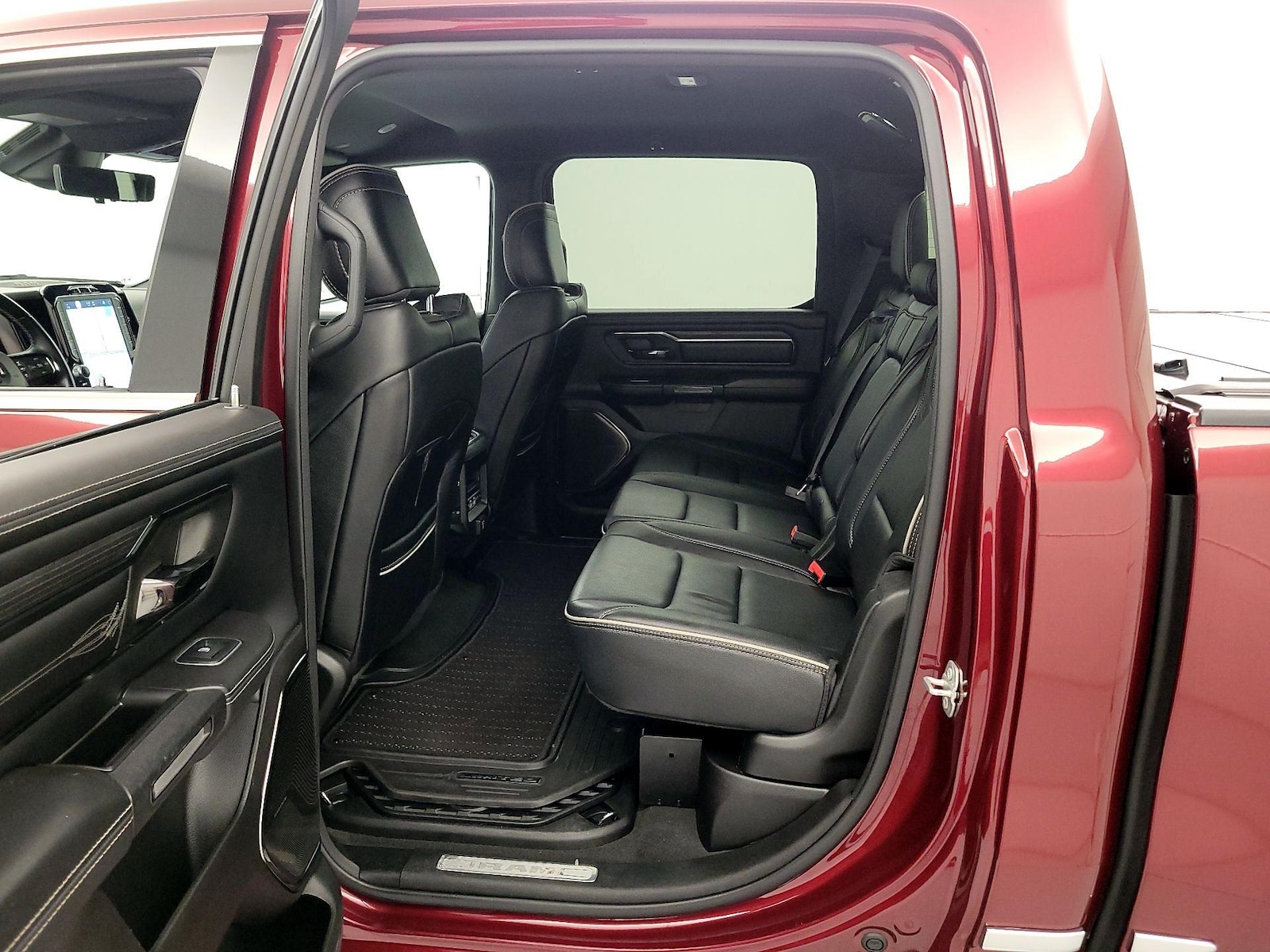 Rear A/C Seat(s)
