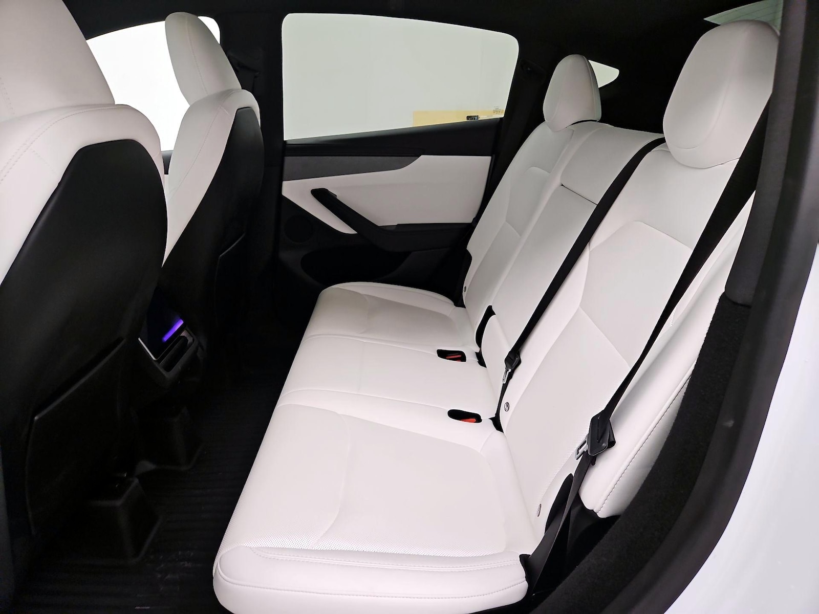 Rear Air Conditioning