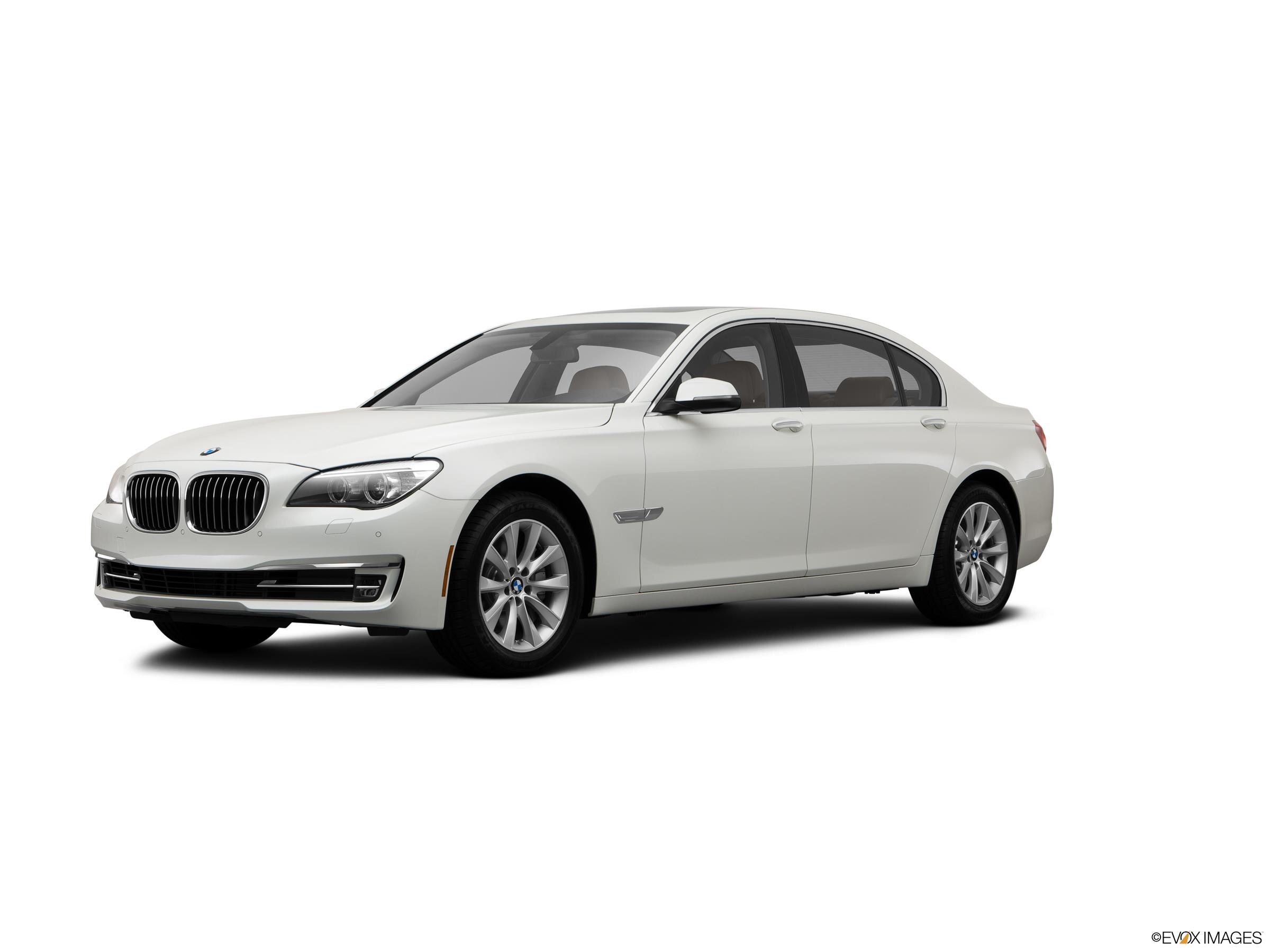 2014 BMW 740 review, photos & specs | CarMax