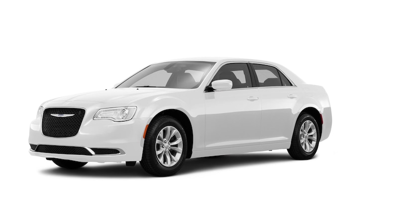 2016 Chrysler 300 review, photos & specs | CarMax