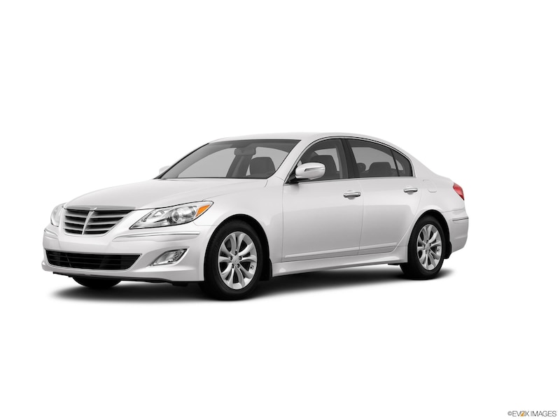 2013 Hyundai Genesis review