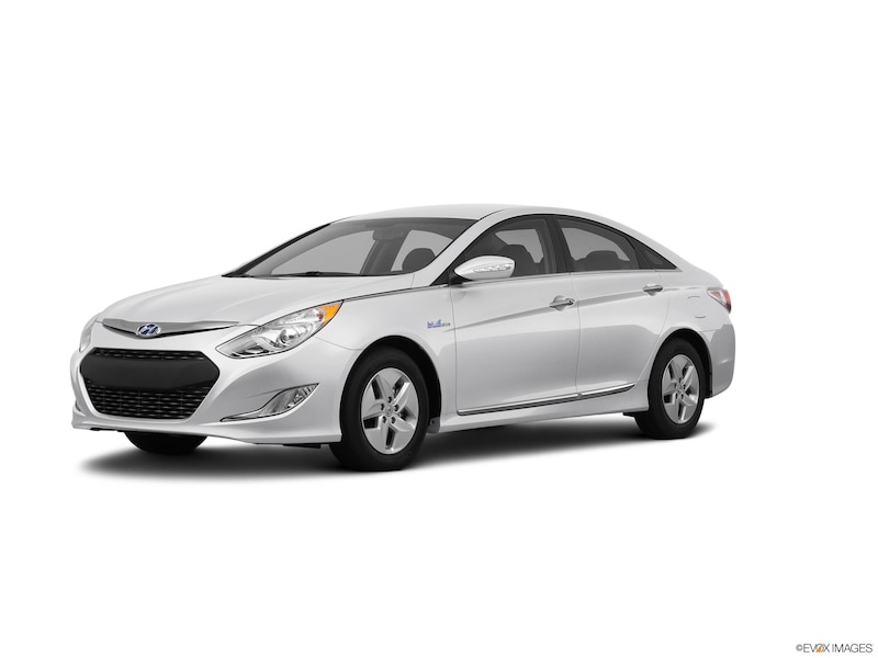 2012 Hyundai Sonata Hybrid review