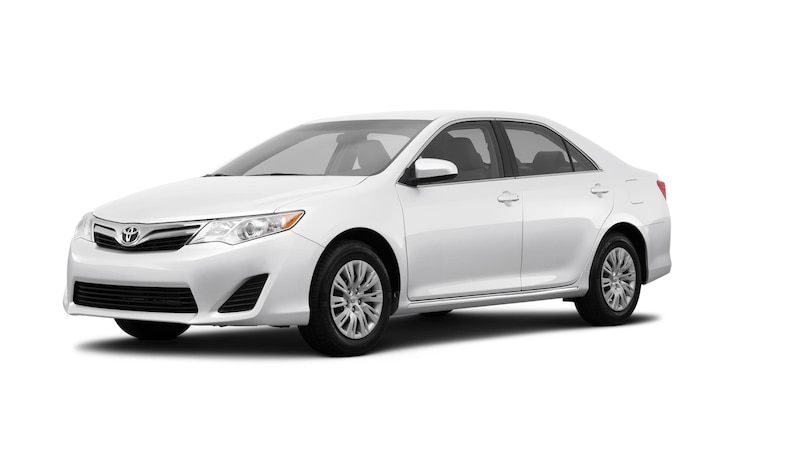 2014 Toyota Camry review, photos & specs | CarMax