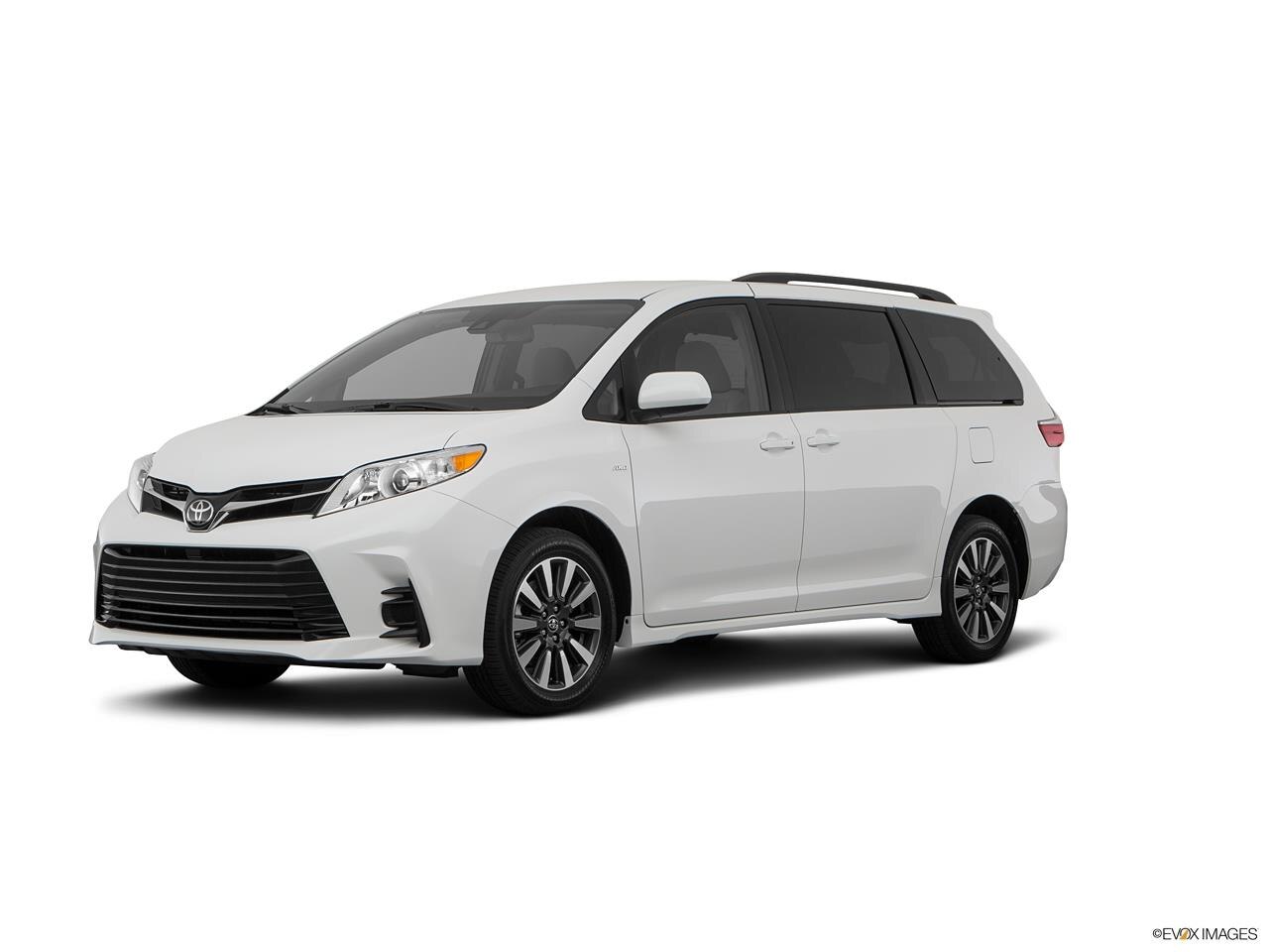 2017 toyota hot sale sienna width