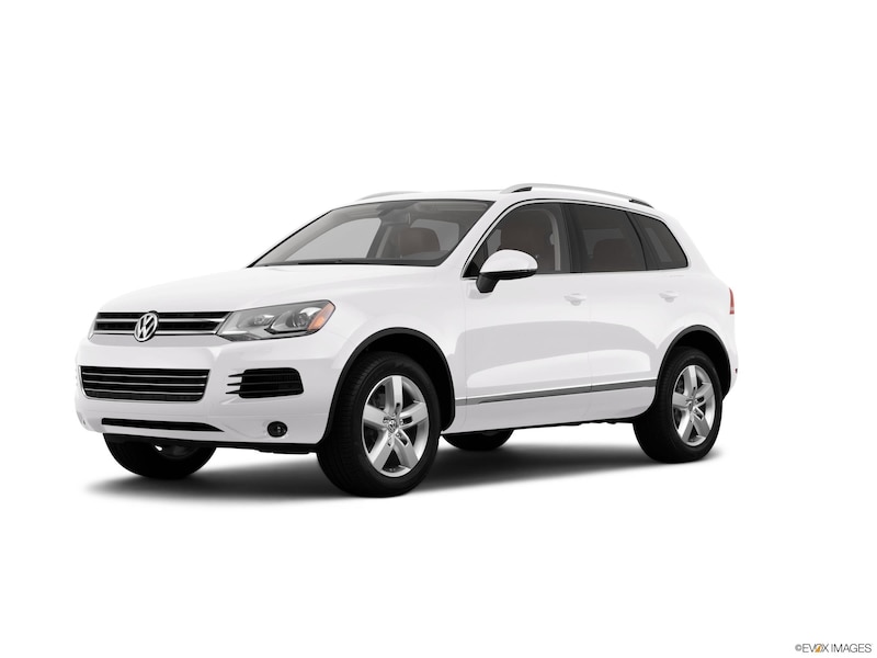 2012 Volkswagen Touareg review