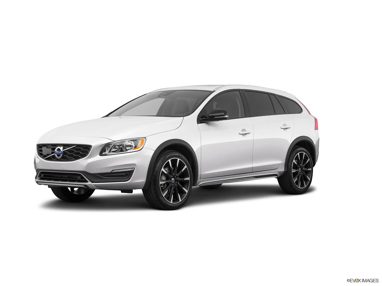 2018 Volvo V60 Cross Country review, photos & specs | CarMax