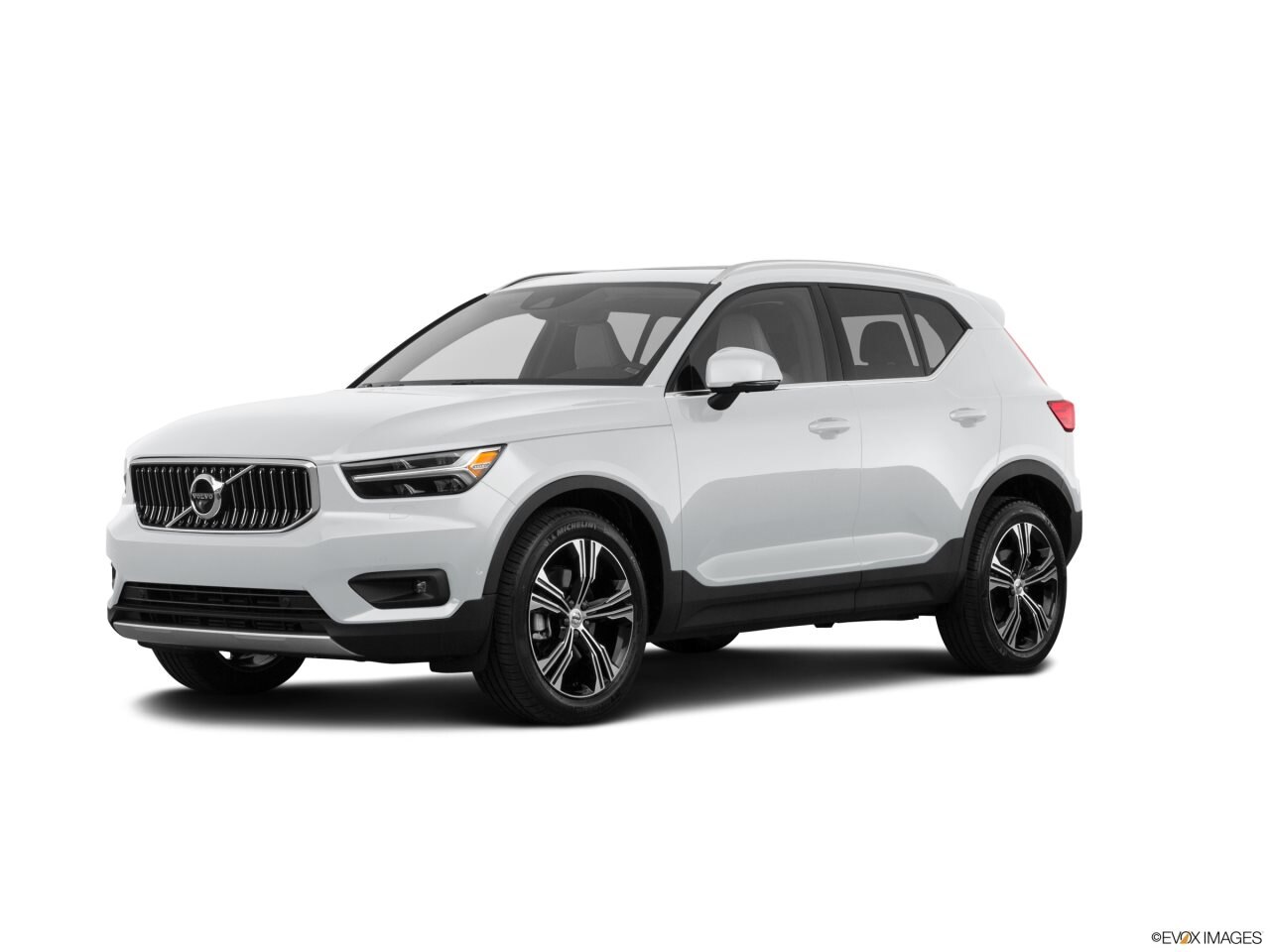 2021 volvo deals xc40 release date