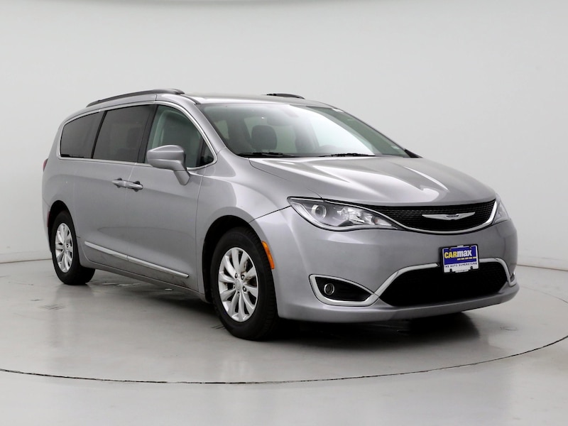 Used Chrysler Pacifica Silver Exterior for Sale