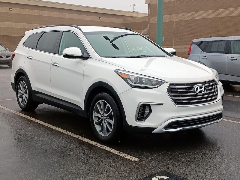 2019 Hyundai Santa Fe XL Research, Photos, Specs and Expertise | CarMax