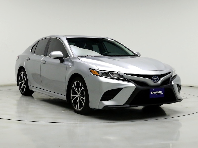 2022 Toyota Camry Hybrid Research, Photos, Specs and Expertise | CarMax