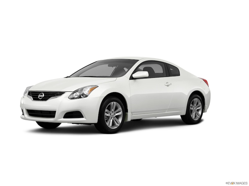 2013-nissan-altima-research-photos-specs-and-expertise-carmax