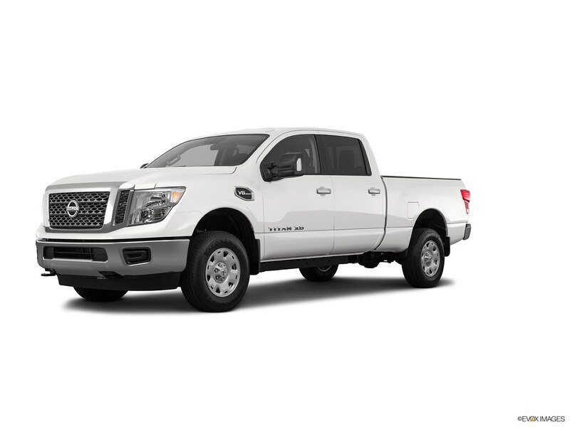 2017 Nissan Titan XD Research, Photos, Specs and Expertise | CarMax