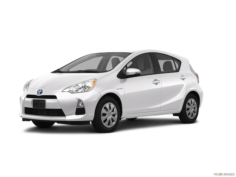 toyota prius c 2022 price